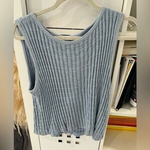 Sleeve less St John size 4 blue